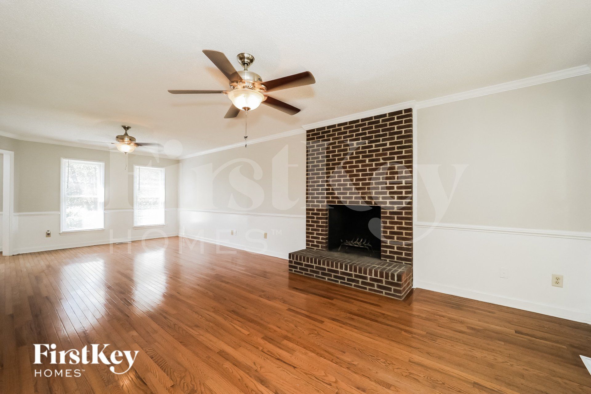 Building Photo - 3125 Glenshire Dr