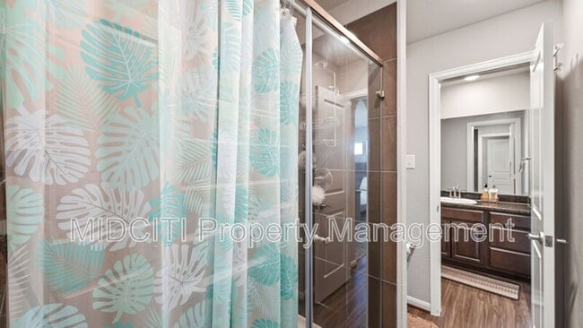 Building Photo - 6370 Tarrant Hl