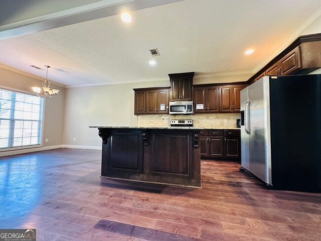 Building Photo - 1255 Woodville Ct