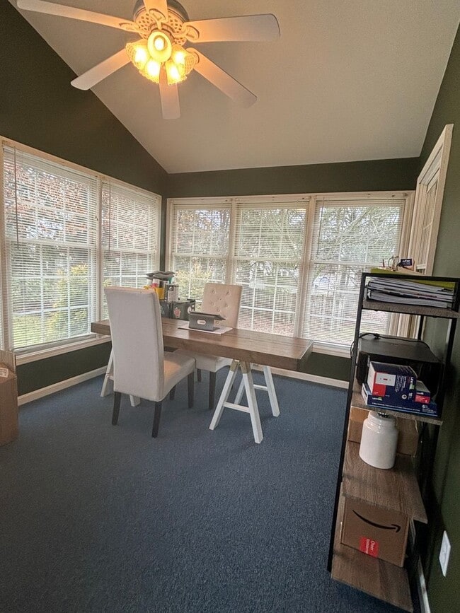 Building Photo - 4 Bed - 5 Bath with In-law Suite - Solon