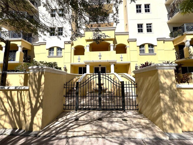 Building Photo - 101 Sidonia Ave