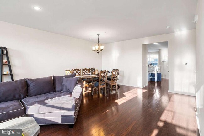 Building Photo - 101B Jay Alley