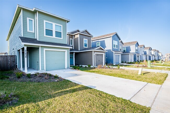 Building Photo - 21458 Carosella Dr