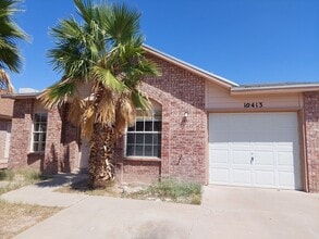 Building Photo - 3 bedroom 2 bathroom home!