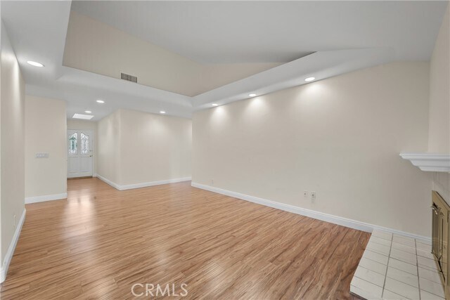Building Photo - 2371 Northpark St
