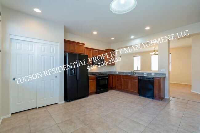 Building Photo - 10730 E Orchid Cactus Ln