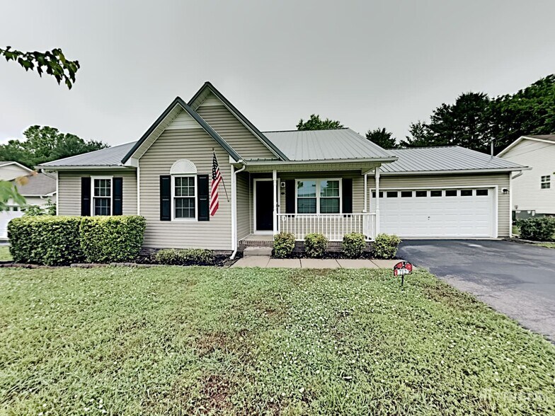 Building Photo - 712 Paige Ct