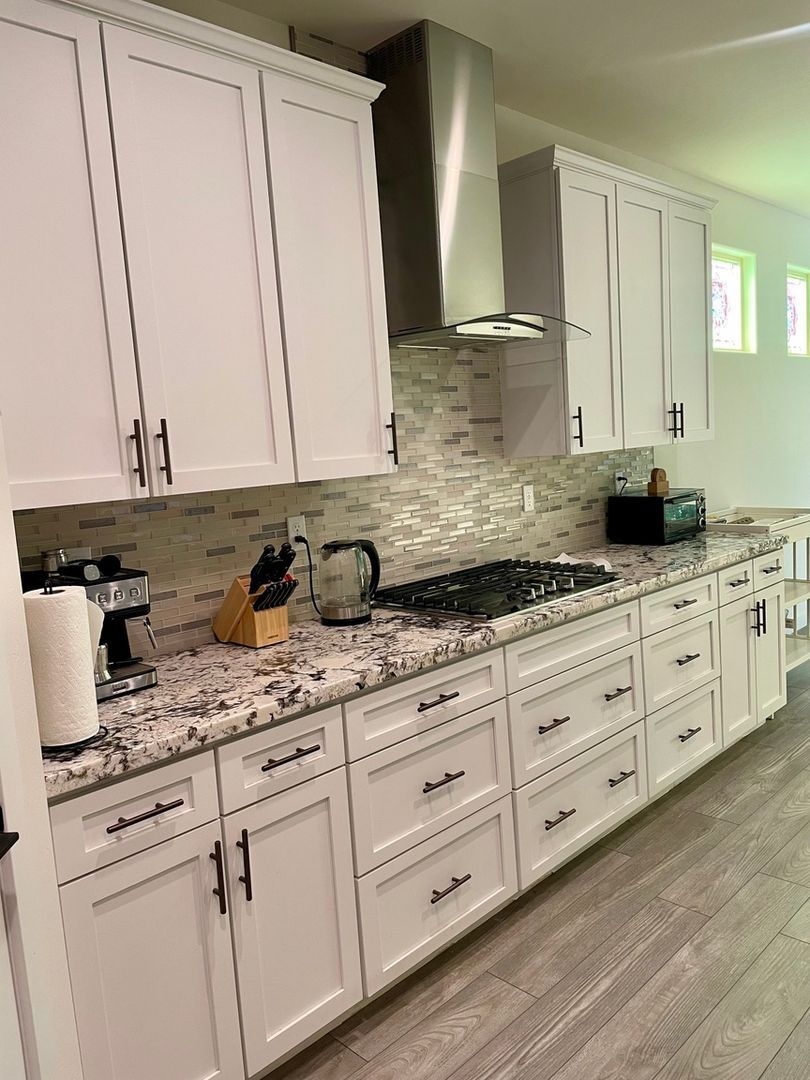 Building Photo - 10006 Blountsville Dr