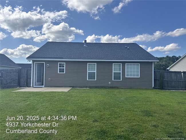 Building Photo - 4937 Yorkchester Dr