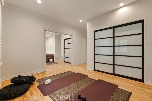 Building Photo - 5558 Edgewood Pl