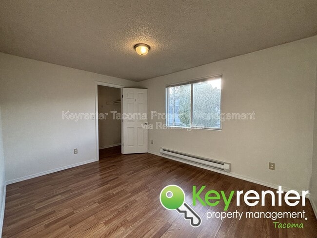 Building Photo - 1412 S I St