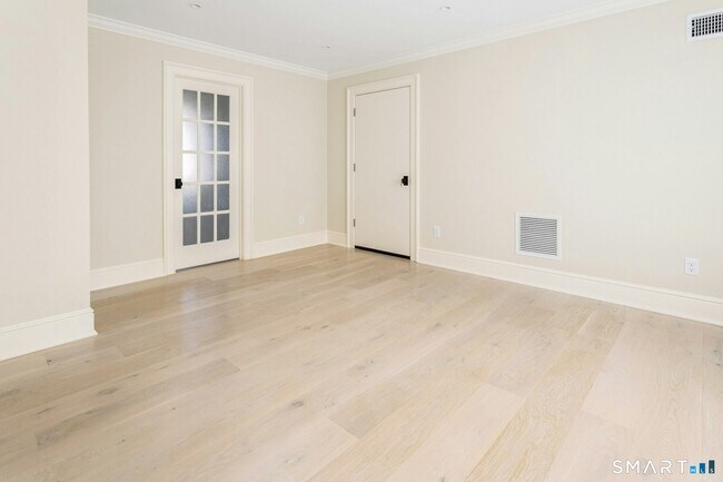 Building Photo - 46 Cook Rd