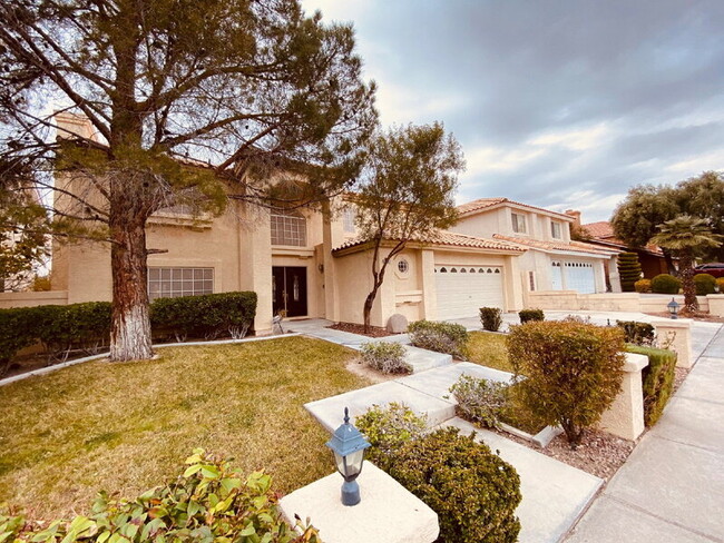 Building Photo - 8217 Ocean Terrace Way