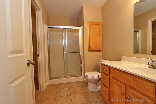 Building Photo - Travelers Way 2479/2481