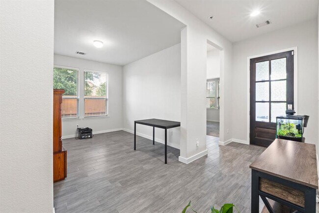 Building Photo - 3617 Kyler Gln Cv