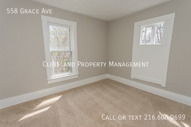 Building Photo - 558 Grace Ave