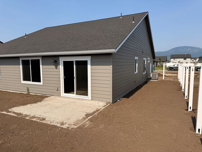 Building Photo - 6204 Ballantree Ln
