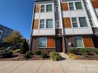 Building Photo - 2322 Elizabeth Ml Pl