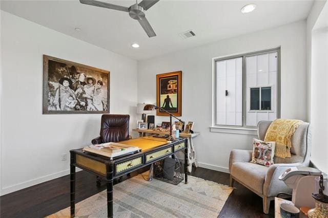 Building Photo - 1911 Summit Ave