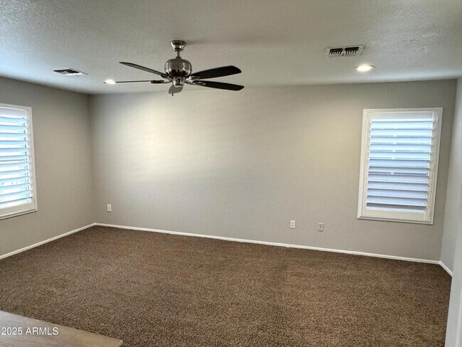 Building Photo - 3733 E Orchid Ct