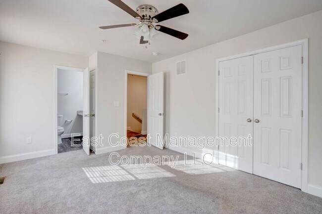 Building Photo - 137 Winters Ln