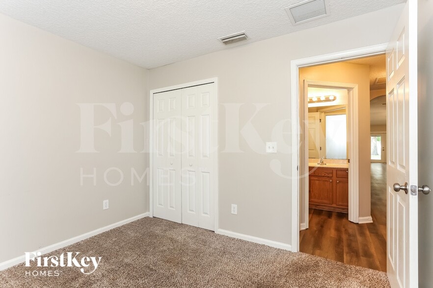 Building Photo - 1036 Three Forks Ct