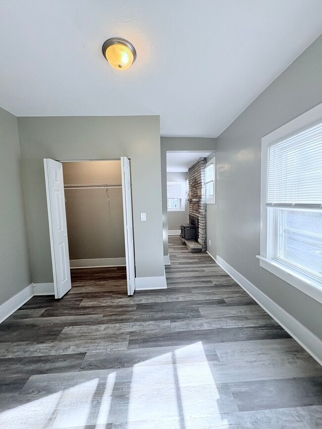 Building Photo - Charming 4 beds 2 baths in Delaware!