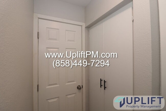 Building Photo - 4169 Wightman St