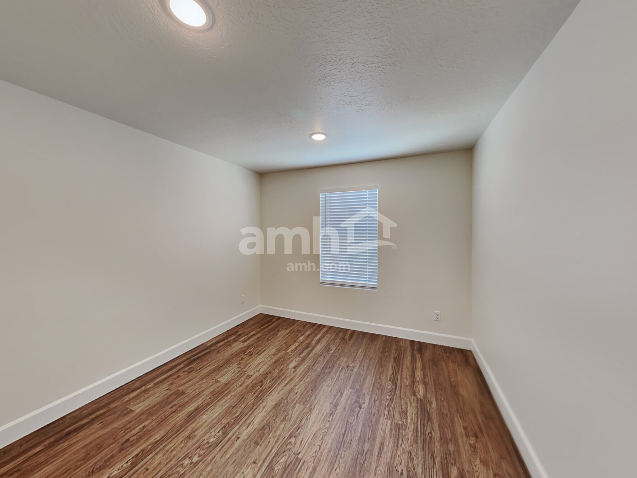 Building Photo - 5993 W Arranmore Dr