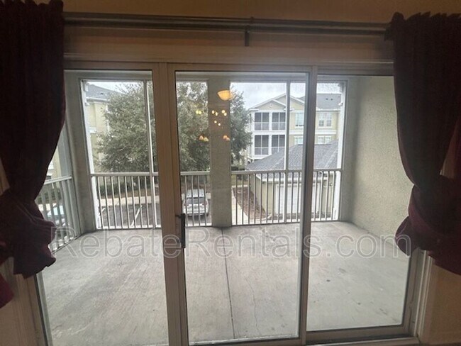 Building Photo - 8290 Gate Pkwy W