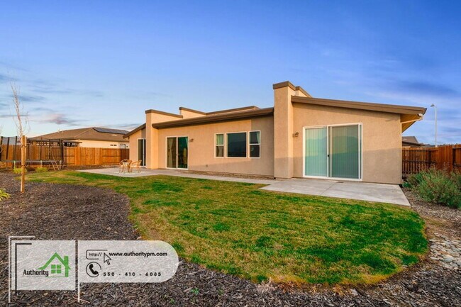 Building Photo - 4768 Lower Springs Rd