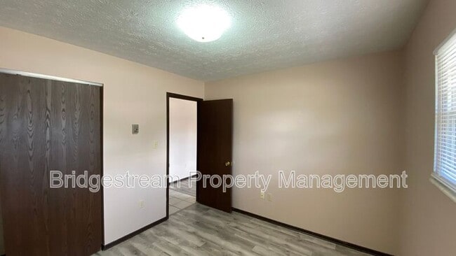 Building Photo - 51 Candlewood Ct