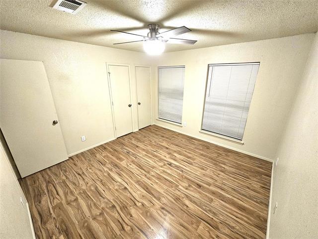 Building Photo - 724 Bluebonnet Dr