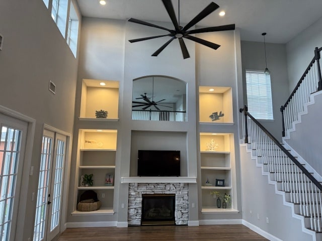 Building Photo - 5225 Brighton Shore Dr