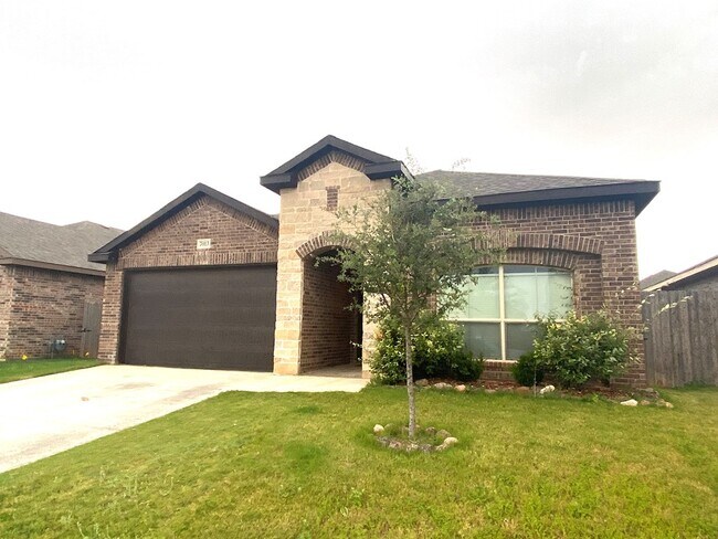 Building Photo - 7013 XIT Ranch Rd