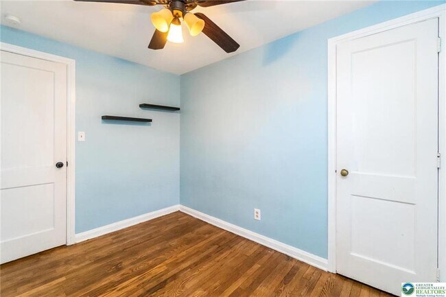 Building Photo - 240 Palmer St