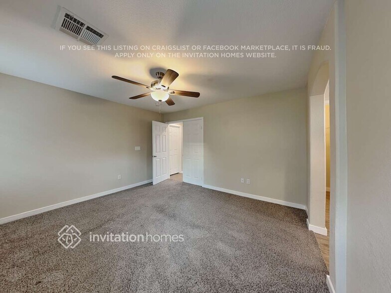 Building Photo - 10437 Chandra Ave