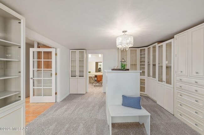 Building Photo - 2940 E Camino Juan Paisano