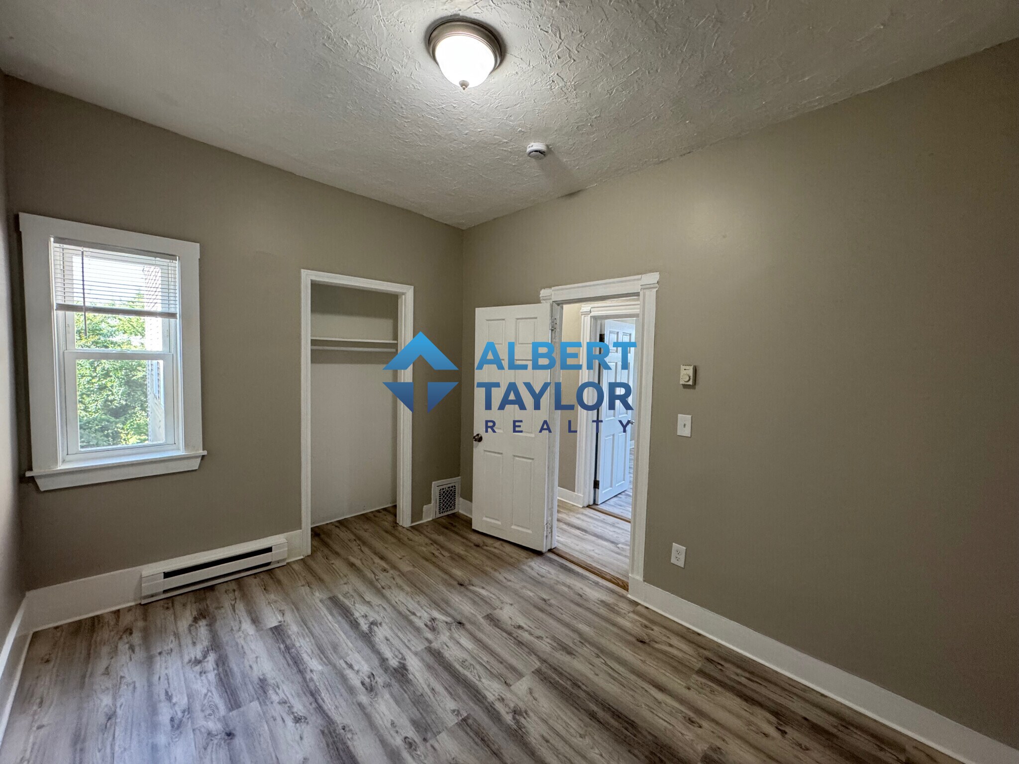 Building Photo - 89 Intervale St
