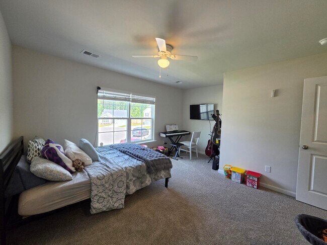 Building Photo - 1812 Lacebark Dr