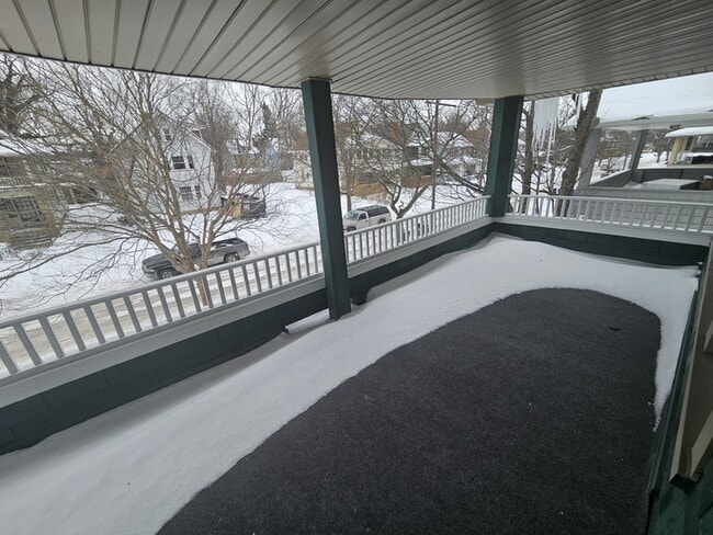 Building Photo - 931 Helmsdale Rd