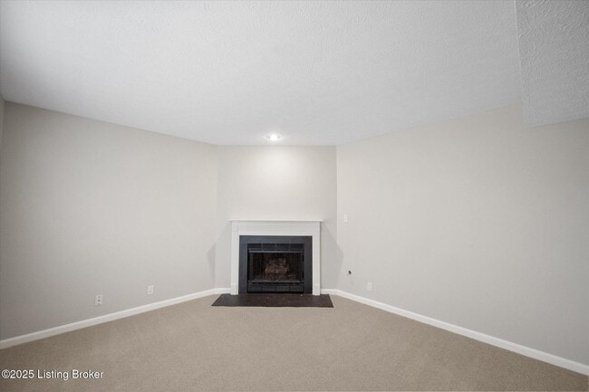 Building Photo - 12428 Brothers Ave