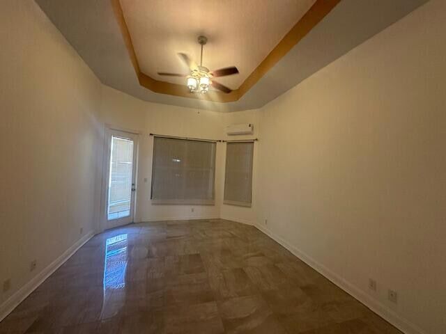 Building Photo - 368 NW Bayshore Blvd