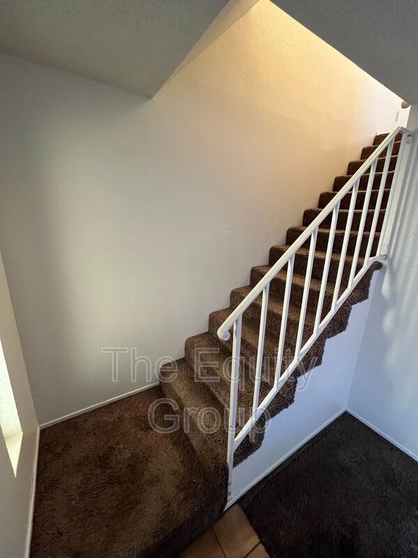 Building Photo - 840 N Williford Dr