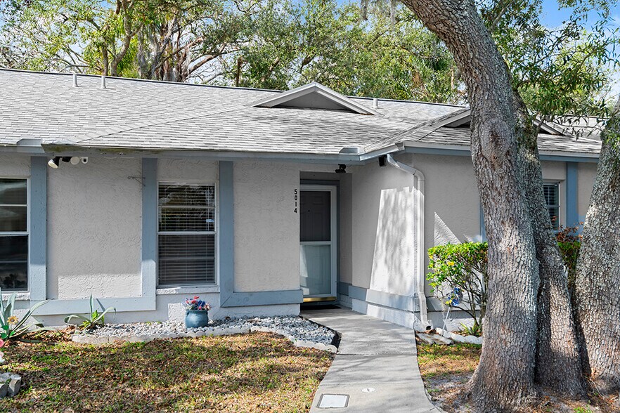 Building Photo - 5014 Gainsville Dr