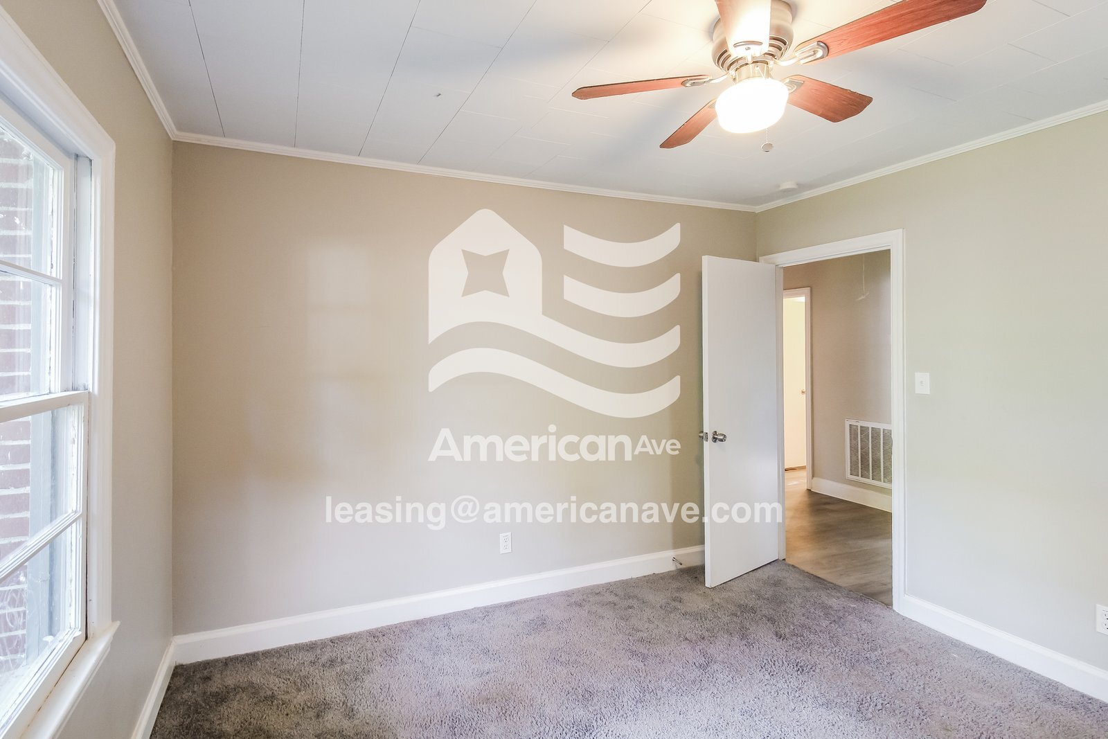 Building Photo - 136 Evergreen St