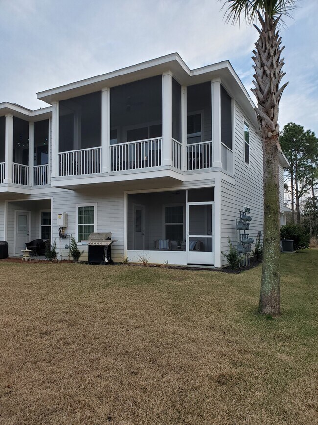 Building Photo - 112 Kara Lake Dr