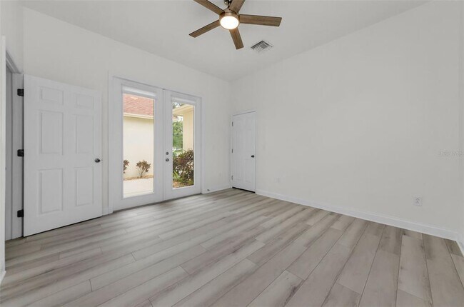 Building Photo - 3033 Stonegate Falls Dr
