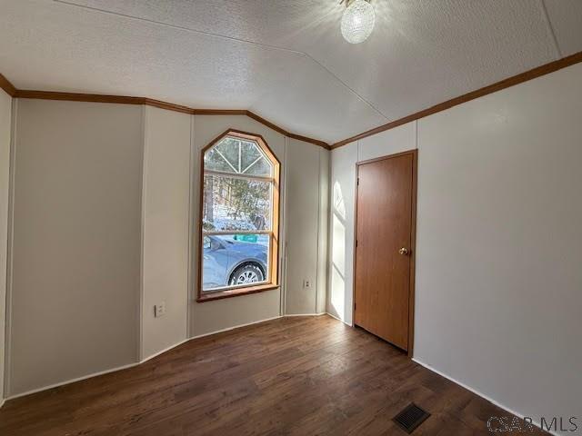 Building Photo - 321 Cord St