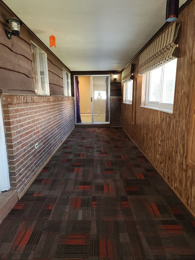 Building Photo - Welcome Home! Beautiful house in Lakewood!